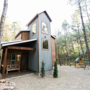 Fireside Creek Luxury Cabin