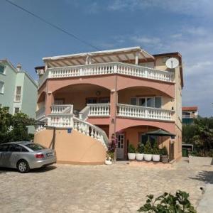 Apartments Jak