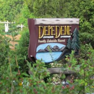 Depe Dene Lakeside Resort