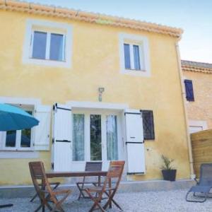 Stunning home in Vaison Sablet w/ 2 Bedrooms and WiFi