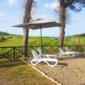 Villa with 3 bedrooms in Le Scotte with private pool enclosed garden and WiFi