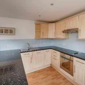 Modern Aircondition 2 Beds 2 Bath Victoria Station