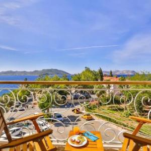 Arnna Hotel