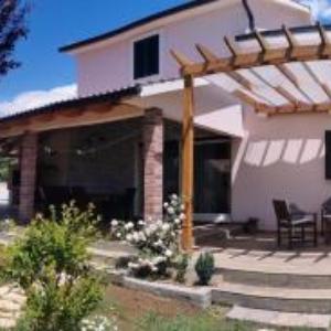 Family friendly house with a swimming pool Dicmo Zagora - 18625