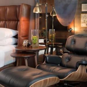 Hotel AKA Boston Common hotel photo