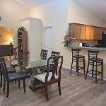 Ranch Style Spacious 3 Bedrooms w/ Jacuzzi tub