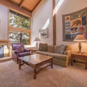 Hawk's Eye by AvantStay - Cozy Northstar Rocky Point Condo w Big Views!