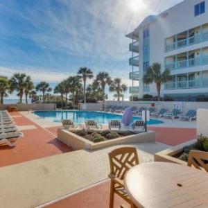 Hosteeva Beach Front 1BR Ocean Forest Plaza Condo w Views