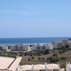 Meia Praia Beach Apartment