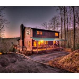 Resting Bear Retreat by Escape to Blue Ridge