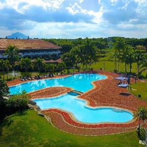The Suites at Mount Malarayat photo