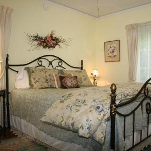 Calistoga Wayside Inn 