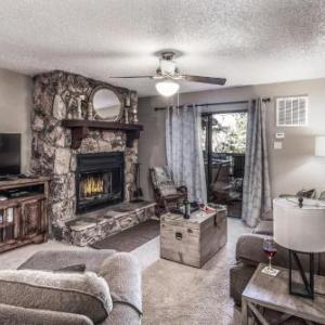 Pinon Park A5 3 BRs Plus Loft Hot Tub WiFi Sleeps 10