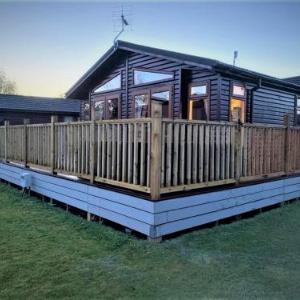 Crystal Lodge with Hot Tub