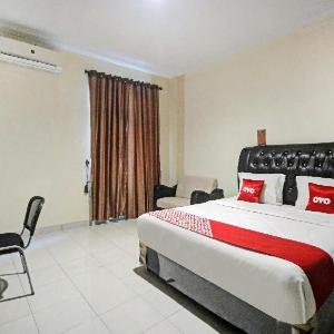 OYO 90381 Belva Guest House