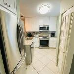 Unit 517 - Washer and Dryer in unit - FREE Beach Service - Amazing Sunset Views
