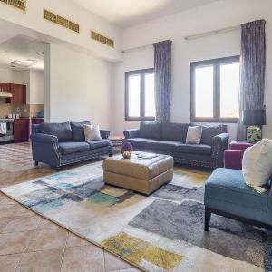 Bright and Spacious 1BR Apartment in Festival City