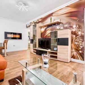 Luxury Apartment by Rafleys in Málaga Capital
