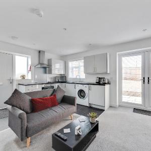 Sleek 1BD Pontac Apartment in the Heart of Didcot