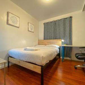 #62/Private and Bright Room with one Queen Bed