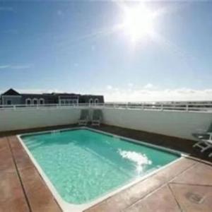 WC407 East Monterey Ave - 202