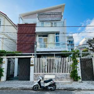 Sea view Villa 5 Bedrooms near neach