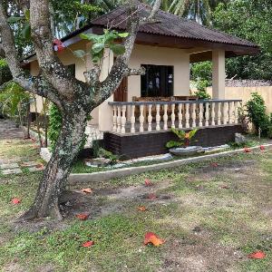 Zamboanguita Bungalows