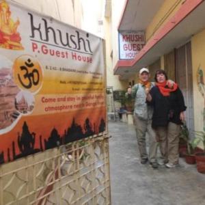 Khushi Paying Guest House