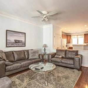 Glen Riddle 102