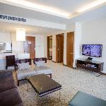 Fashion Avenue Dubai Mall -Luxury 1 bedroom Dubai 