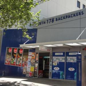 Perth 178 Backpackers ( Valid Passport Required For Check In )