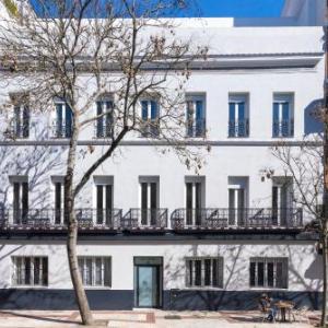 Genteel Home Recaredo