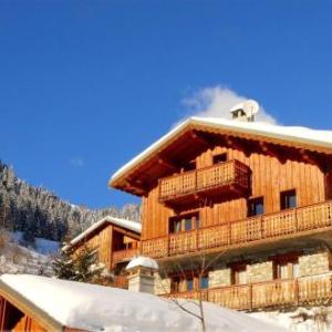 Chalet with 5 bedrooms in Champagny en Vanoise with wonderful mountain view furnished terrace and WiFi