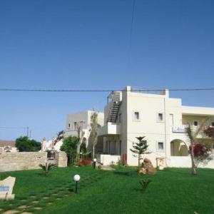 Family Apartment With Sea View And Swimming Pool