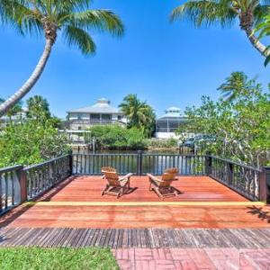 Colorful Home with Ocean Access 5 Mi to Beach!