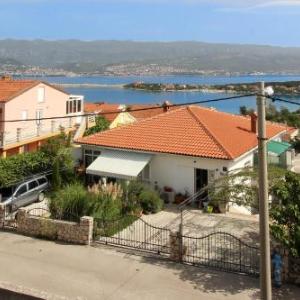 Apartments with parking space Silo Krk - 18735