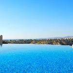 Modern Apartment QZ12 -with communal pool close to resort centre Zephyros Village Aphrodite Hills 