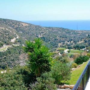 Apartment U3 - with beautiful ravine and sea views in the heart of Aphrodite Hills Resort