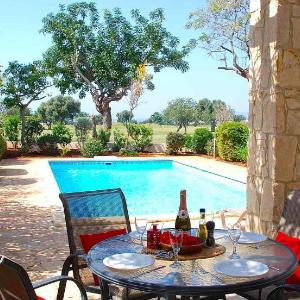 Golf View Villa - Villa Destu with private pool within walking distance of centre of Aphrodite Hills