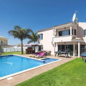 Villa Soni by Villa Plus