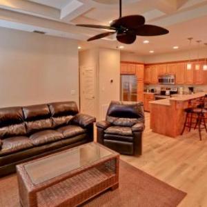 SEA GLASS 11 condo