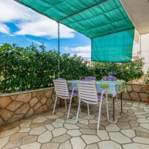 Beautiful apartment in Jelsa with WiFi and 1 Bedrooms