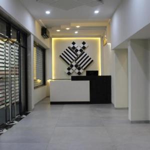 Ixoras Hotel