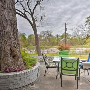 Creekside Home Near Dallas with Patio and Grill!