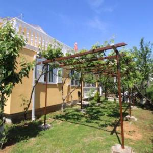 Apartments with parking space Silo Krk - 18757