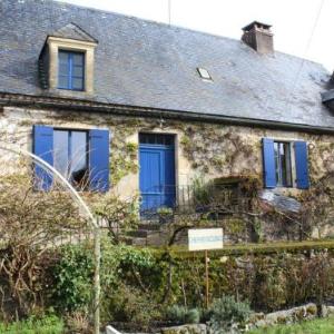 Gîte Cherveix-Cubas 4 pièces 6 personnes - FR-1-616-24