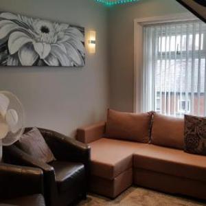Impeccable 2-Bed Apartment in Blackpool