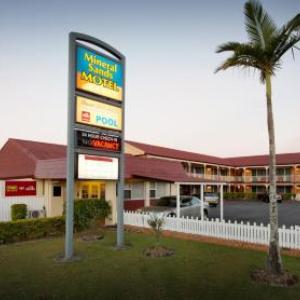 Seafront Oval on the Esplanade Hotels - Mineral Sands Motel