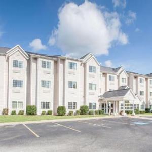 Microtel Inn & Suites By Wyndham Rogers