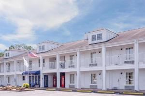 Baymont by Wyndham Albany at Albany Mall, Albany